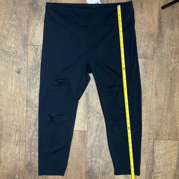 Zyia Active NWT Black Slash Luxe High Rise 7/8 24” Leggings Shredded sz 16-18 - Picture 9 of 11